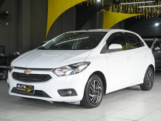 CHEVROLET ONIX 1.0 MPFI LT 8V FLEX 4P MANUAL CHEVROLET ONIX 1.0 MPFI LT 8V FLEX 4P MANUAL